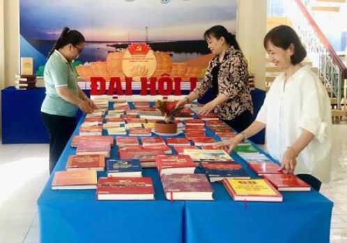 Chào mừng Đại hội đại biểu Đảng bộ tỉnh Đồng Tháp lần thứ I, nhiệm kỳ 2025 - 2030