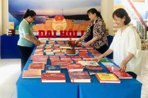 Chào mừng Đại hội đại biểu Đảng bộ tỉnh Đồng Tháp lần thứ I, nhiệm kỳ 2025 - 2030