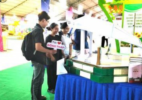 Thư viện tỉnh Đồng Tháp phục vụ Đại hội đại biểu Đảng bộ tỉnh Đồng Tháp lần thứ nhất, nhiệm kỳ 2025 - 2030