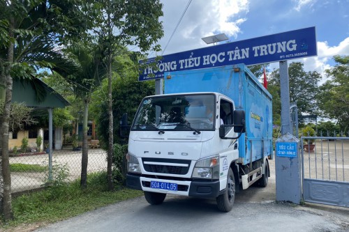 Chuyến xe thư viện thông minh lưu động Trường Tân Trung 2 - Thị xã Gò Công